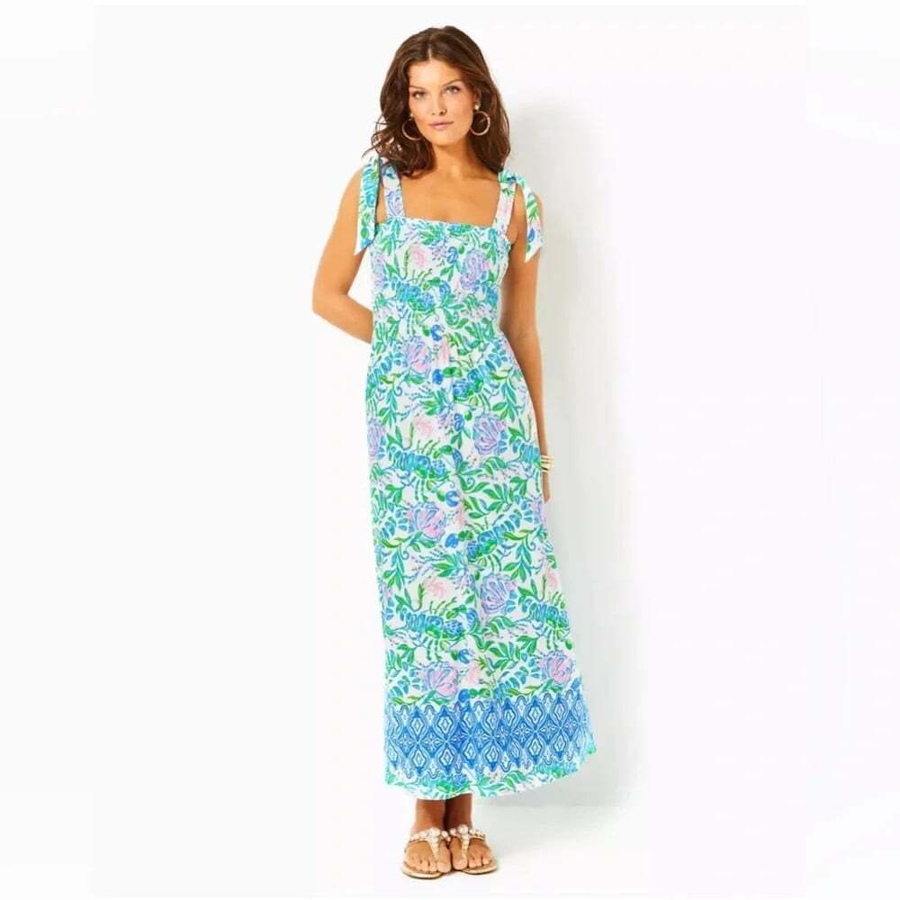 Lilly Pulitzer Women M Kailua Smocked Maxi Dress Floral Resort Vacation Island
